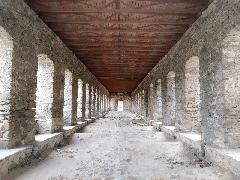 Tytu:Tunel
Opis:Zamek Krzytopr w Ujedzie woj. witokrzyskie
Autor:Rafa Bajek