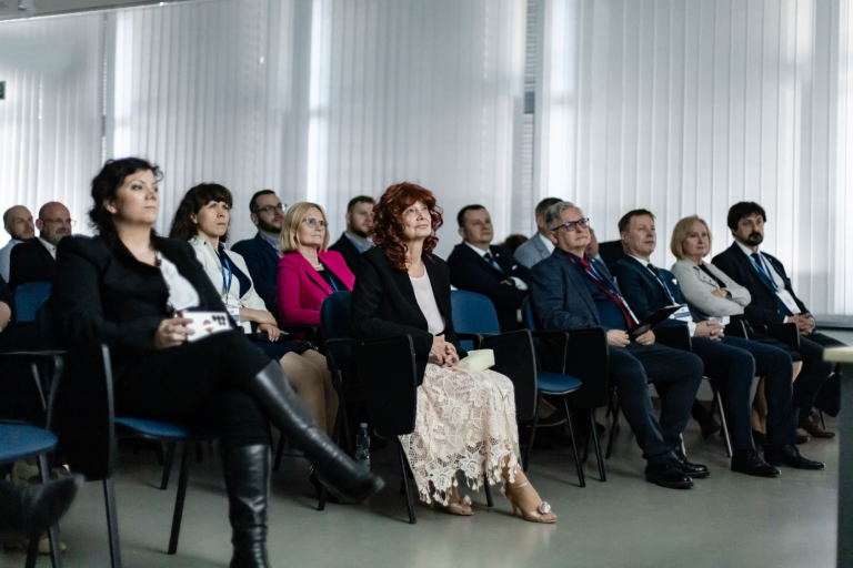 Sesja otwierająca poświęcona Prof. Stanisławowi Kusiowi – X Konferencja Naukowo-Techniczna Kształtowanie Konstrukcji i Budowli 2025